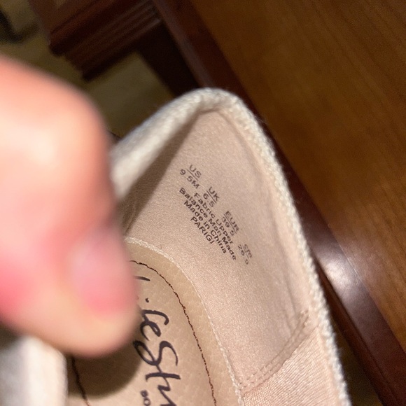 LIFE STRIDE WOMENS SIZE 9.5m like new - Picture 7 of 7